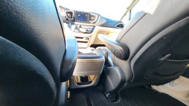 used 2017 Chrysler Pacifica car, priced at $6,500