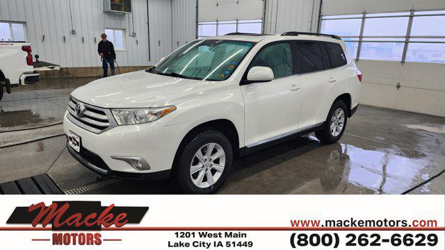 used 2012 Toyota Highlander car, priced at $10,900