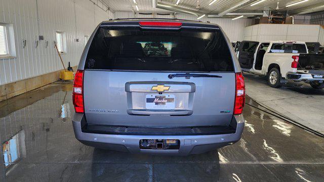 used 2012 Chevrolet Suburban car, priced at $5,500