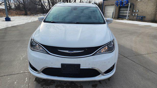 used 2017 Chrysler Pacifica car, priced at $13,500