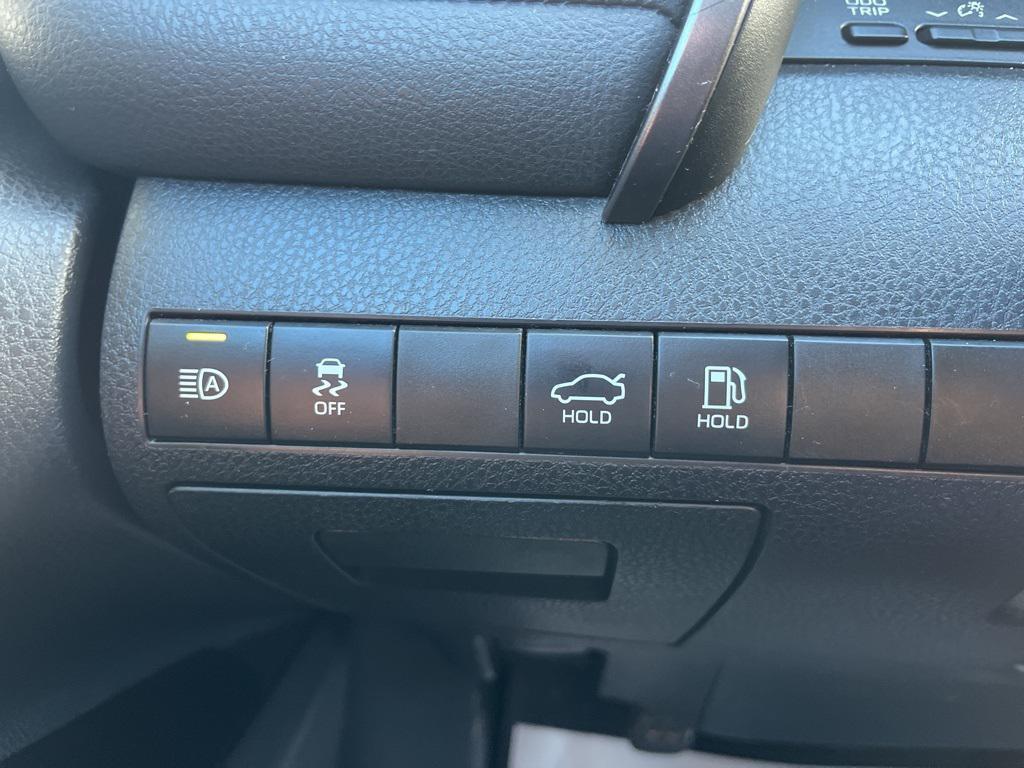 used 2019 Toyota Camry car, priced at $19,333