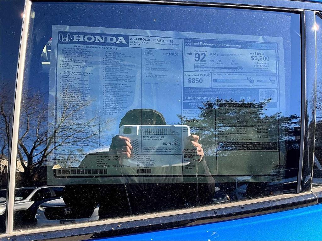 new 2024 Honda Prologue car, priced at $54,975