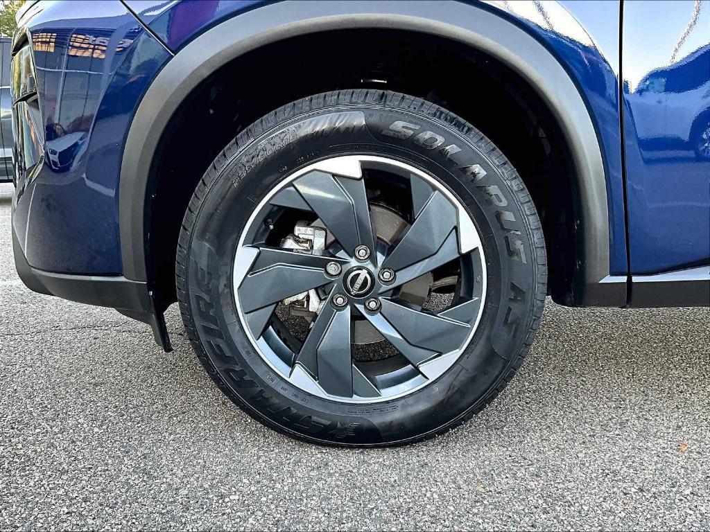 used 2025 Nissan Rogue car, priced at $23,750