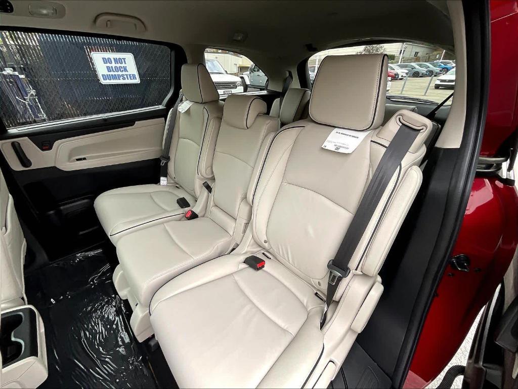 new 2026 Honda Odyssey car, priced at $47,260