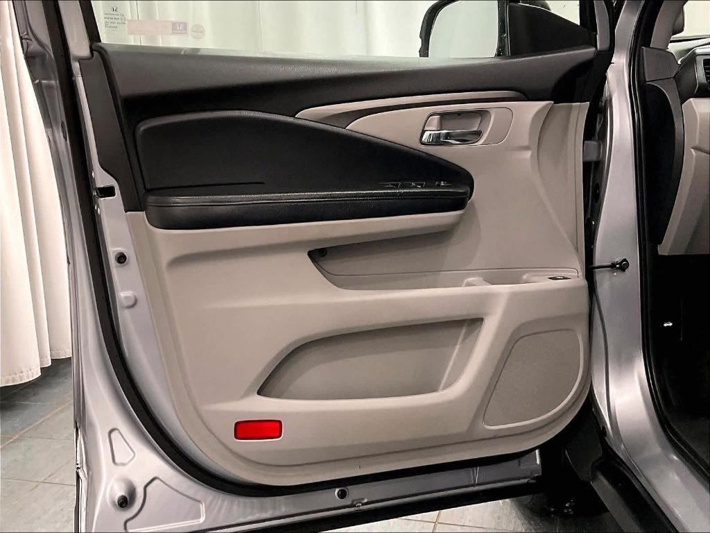 used 2017 Honda Pilot car, priced at $21,500
