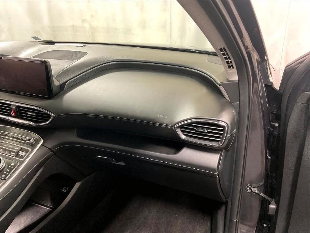 used 2023 Hyundai Santa Fe car, priced at $27,500