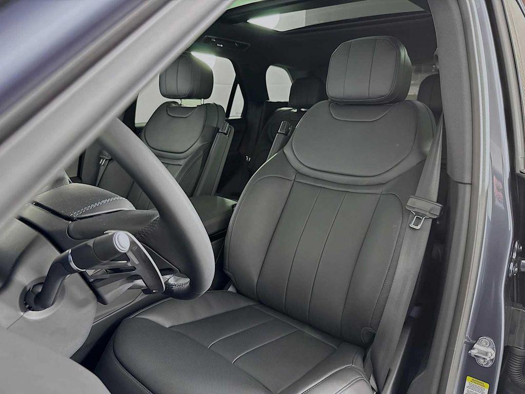 new 2026 Land Rover Range Rover Sport car, priced at $95,670