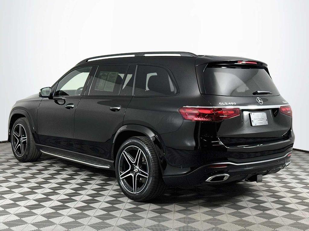 Mercedes-Benz GLS view 7