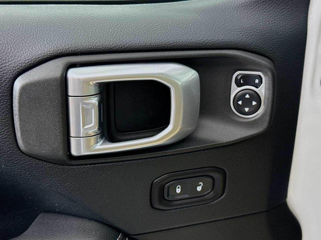 used 2019 Jeep Wrangler Unlimited car, priced at $23,998