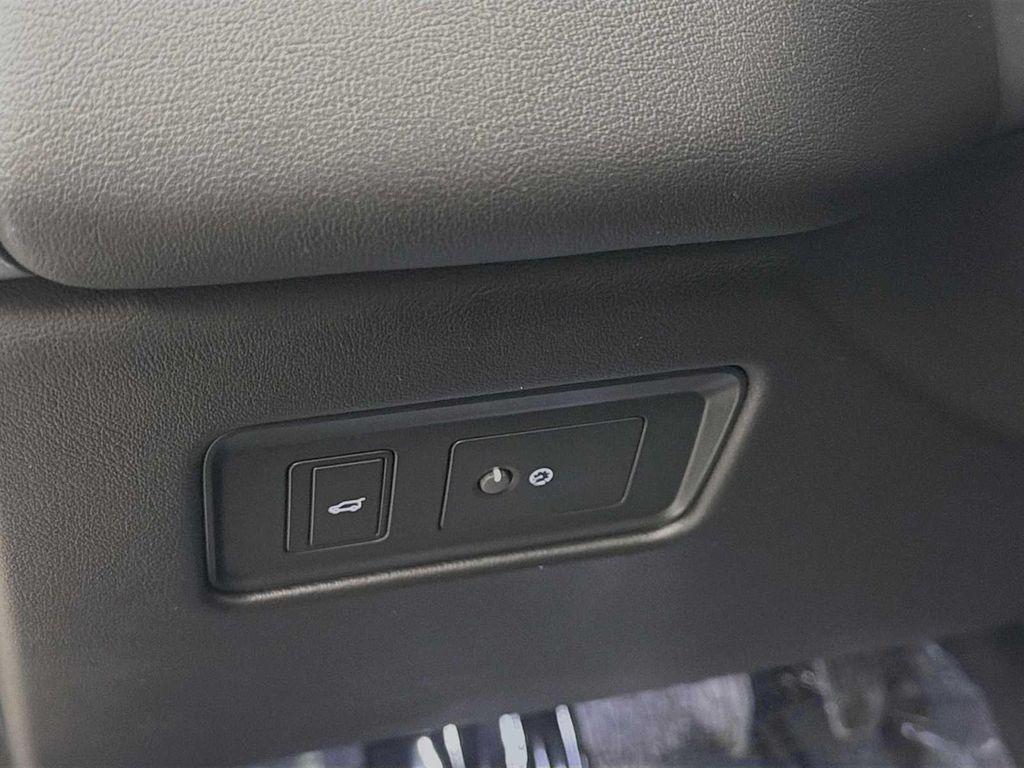 used 2022 Jaguar F-PACE car, priced at $33,498