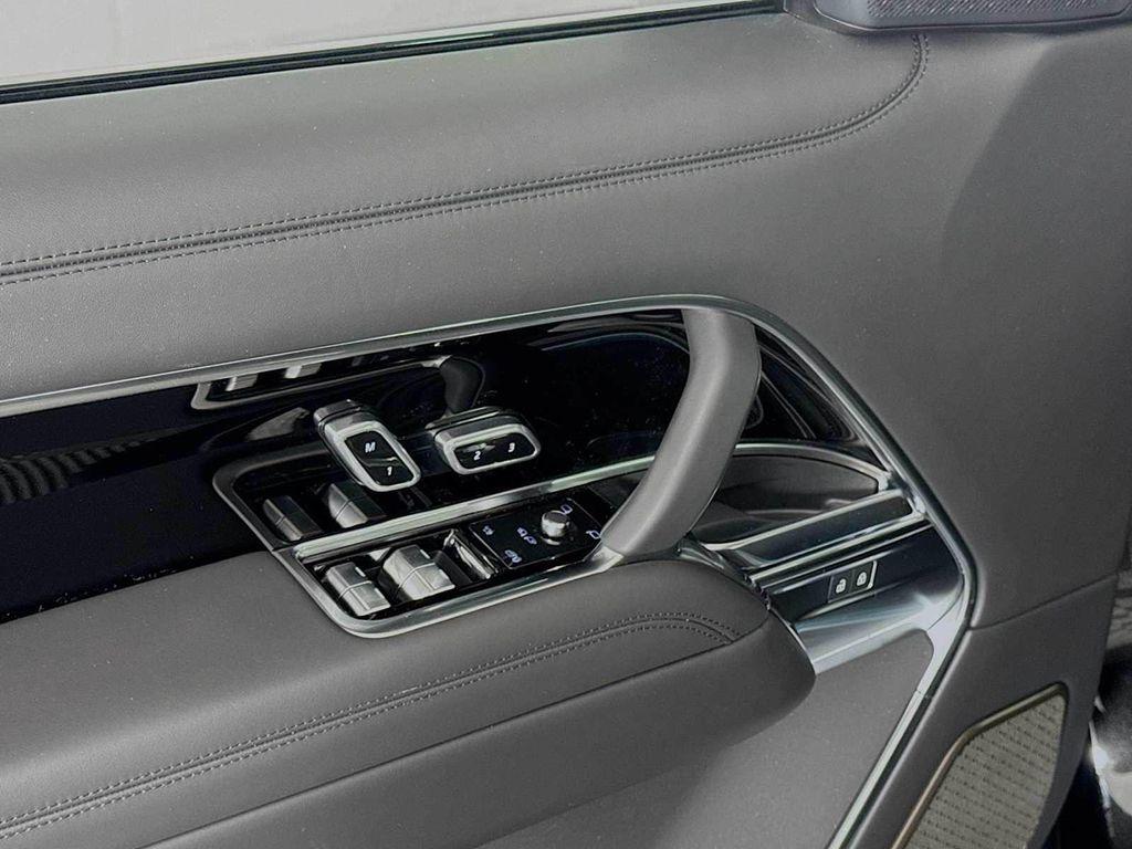 new 2025 Land Rover Range Rover car