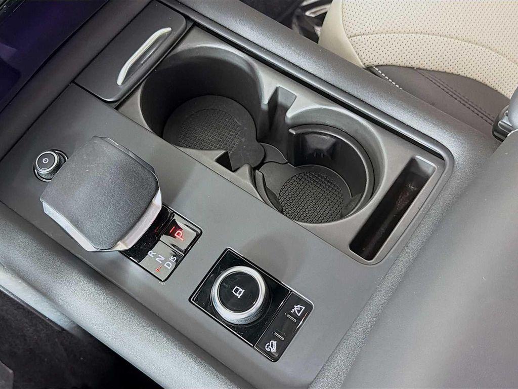 used 2025 Land Rover Discovery car, priced at $69,498