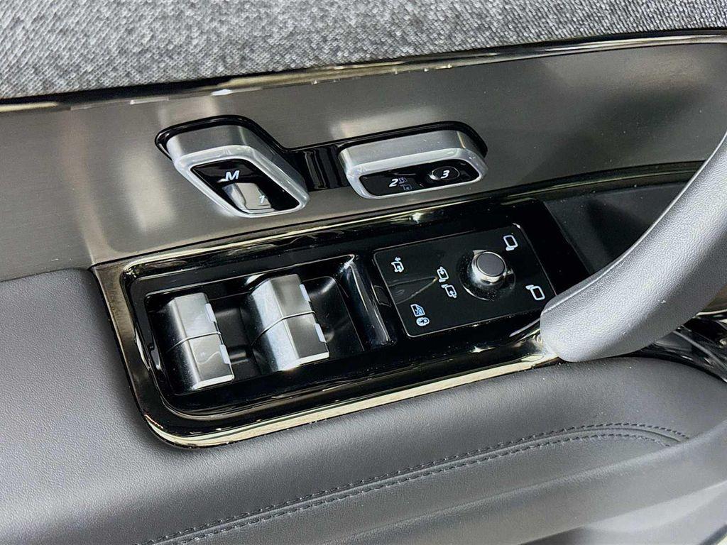 used 2025 Land Rover Range Rover Sport car, priced at $98,998