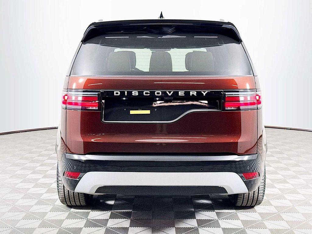 new 2026 Land Rover Discovery car, priced at $80,741