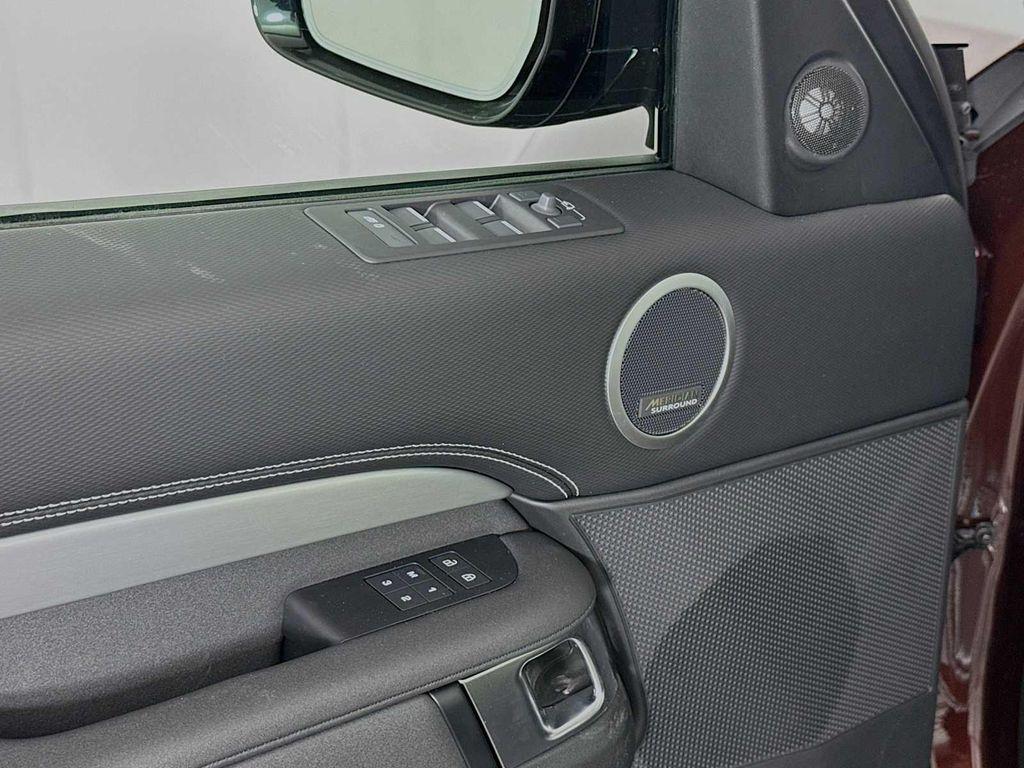 new 2026 Land Rover Discovery car, priced at $80,741