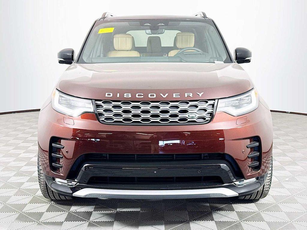 new 2026 Land Rover Discovery car, priced at $80,741