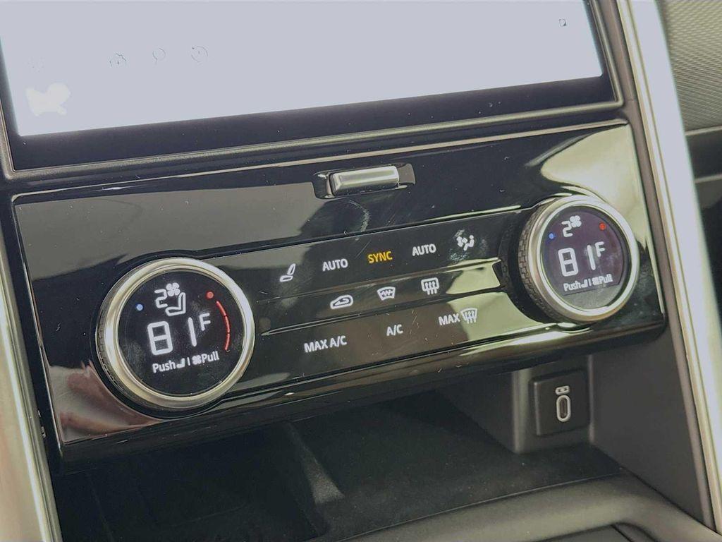 new 2026 Land Rover Discovery car, priced at $80,741