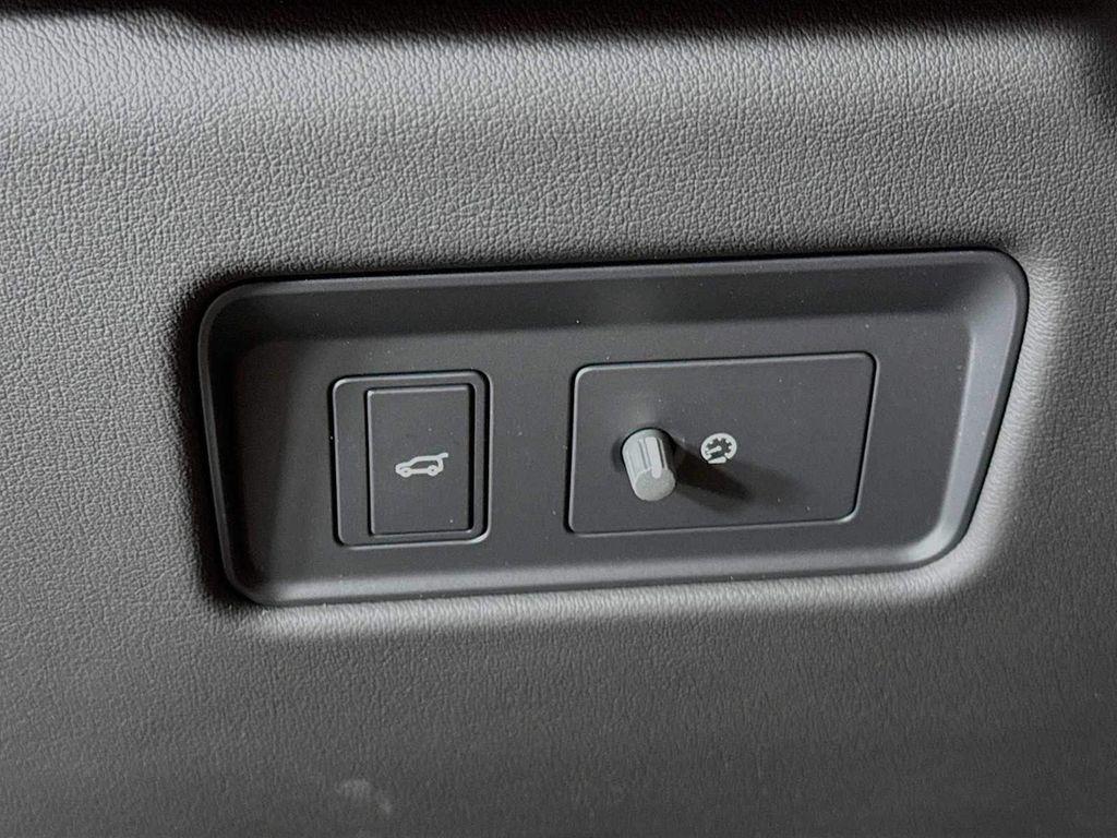 new 2026 Jaguar F-PACE car, priced at $68,038