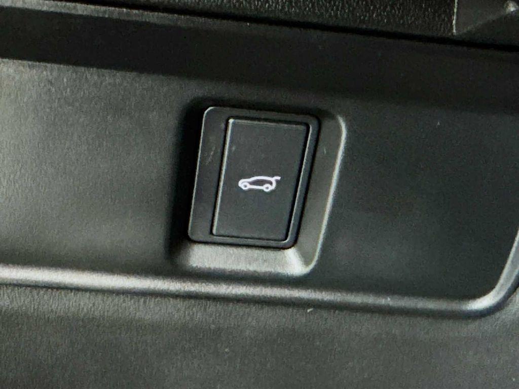 used 2025 Land Rover Range Rover Evoque car, priced at $41,998