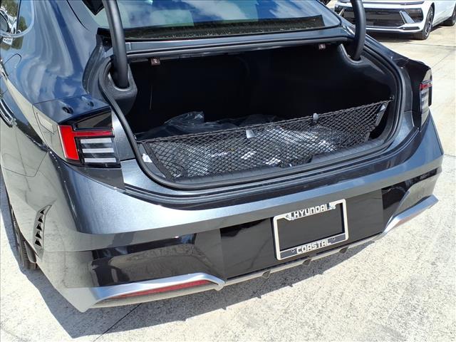 new 2026 Hyundai Sonata Hybrid car