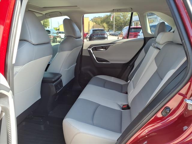 used 2019 Toyota RAV4 car, priced at $25,515