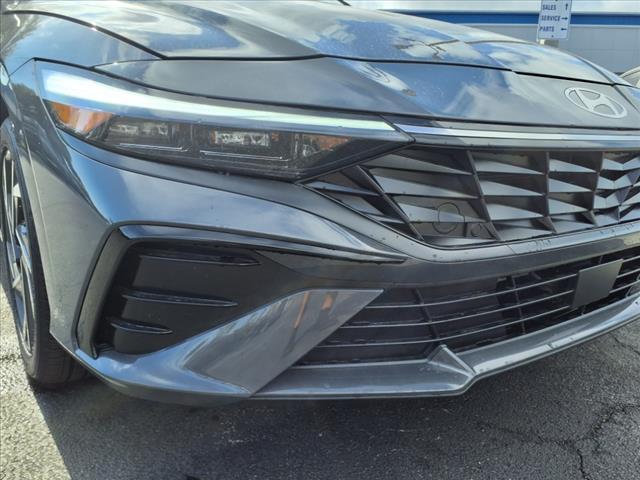 new 2025 Hyundai Elantra car, priced at $25,897