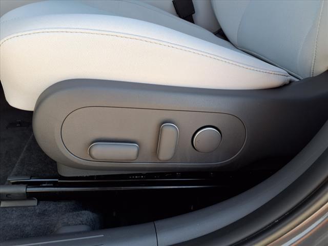 new 2025 Hyundai Kona car