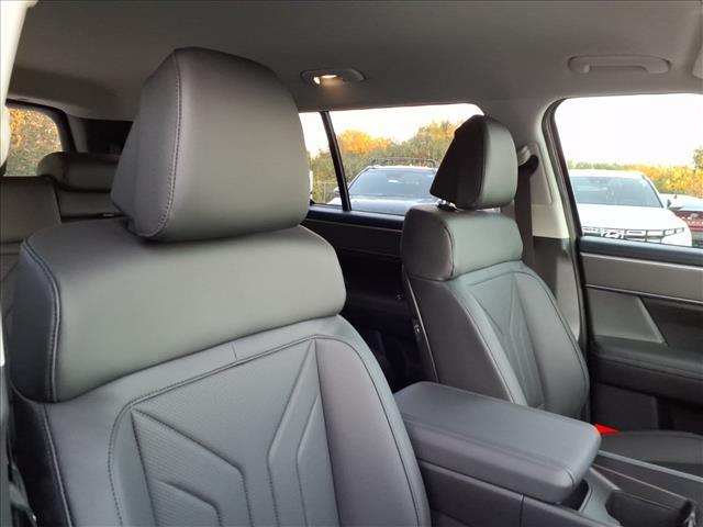 new 2026 Hyundai SANTA FE HEV car, priced at $40,146