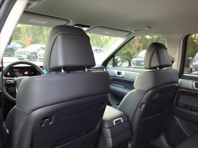 new 2026 Hyundai SANTA FE HEV car, priced at $40,146