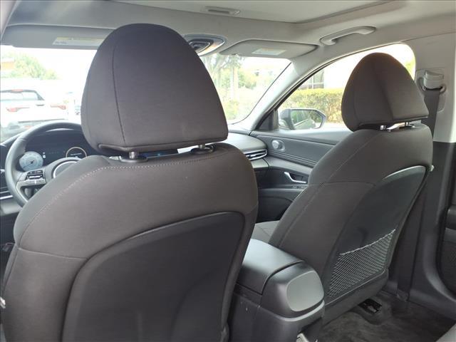 new 2025 Hyundai Elantra car, priced at $25,883
