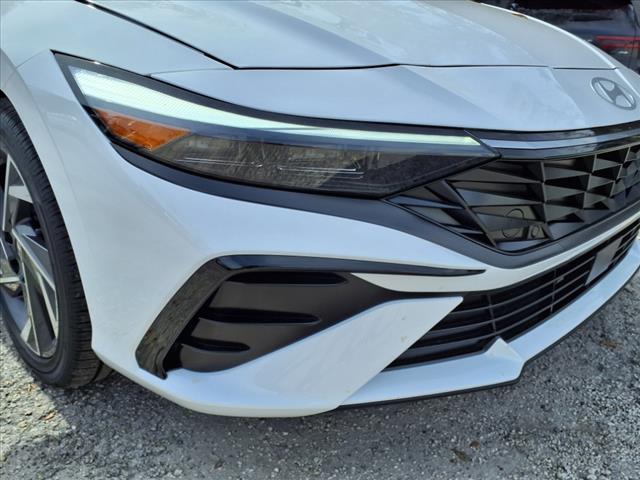 new 2025 Hyundai Elantra car, priced at $26,606