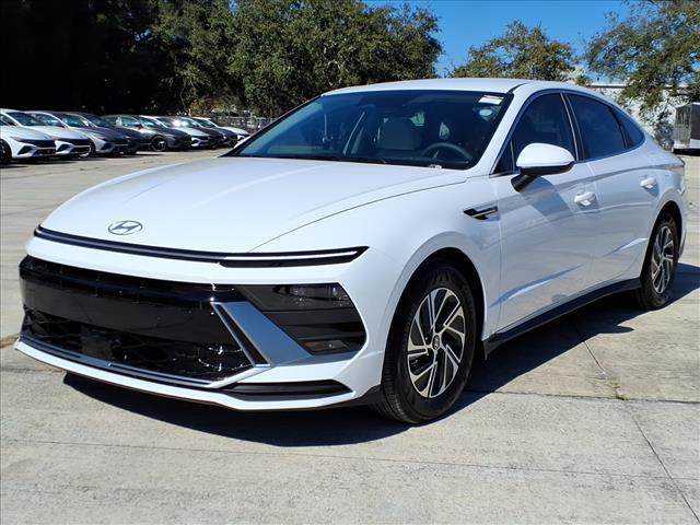 new 2026 Hyundai Sonata Hybrid car, priced at $30,865