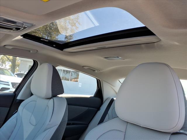 new 2026 Hyundai Elantra car