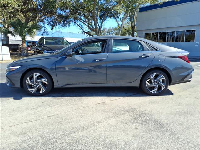 new 2026 Hyundai Elantra car