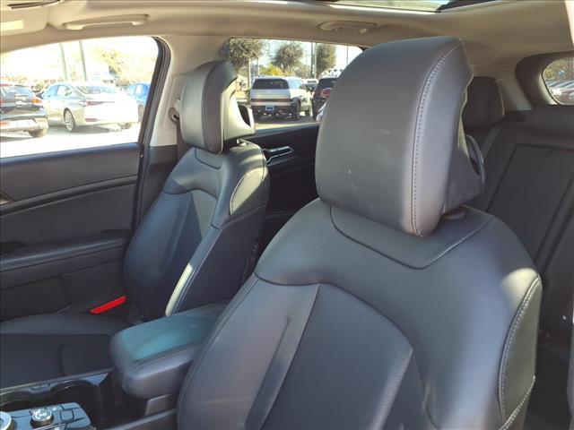 used 2023 Kia Sportage Hybrid car, priced at $25,555