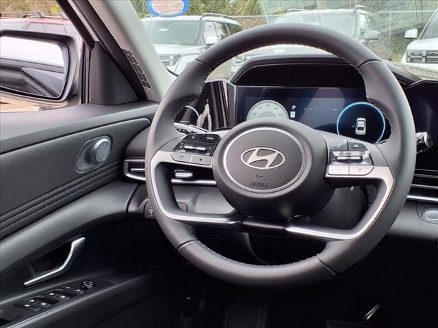 new 2025 Hyundai Elantra car, priced at $25,634
