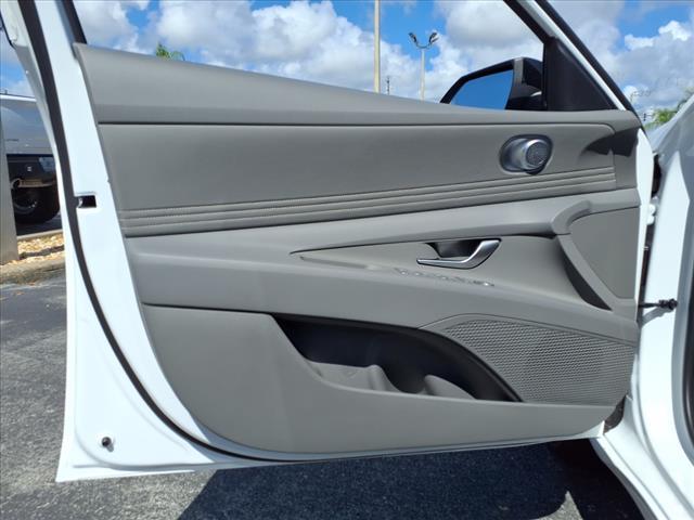 new 2025 Hyundai ELANTRA HEV car, priced at $28,220