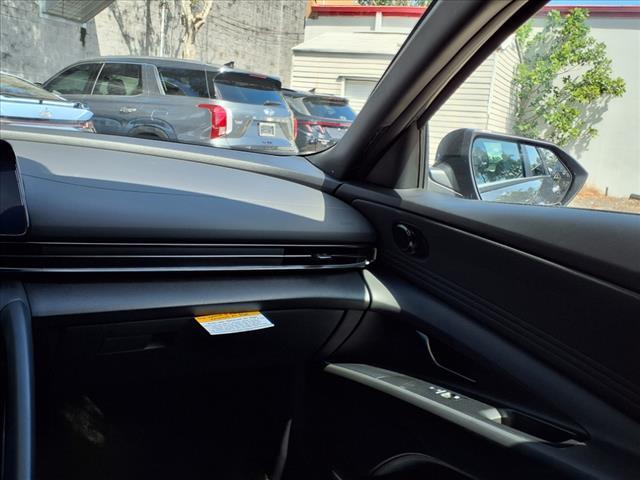 new 2025 Hyundai ELANTRA HEV car, priced at $27,726