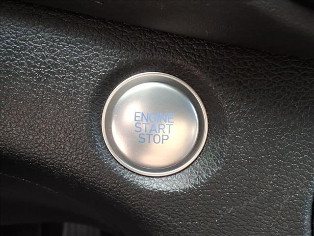 used 2020 Hyundai Santa Fe car, priced at $18,444