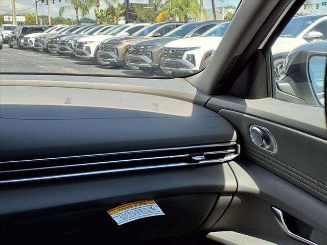 new 2025 Hyundai ELANTRA HEV car, priced at $28,253
