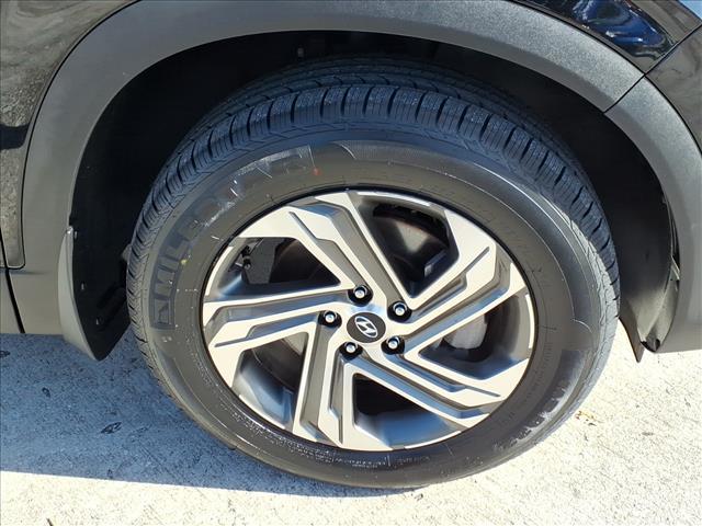 used 2023 Hyundai Santa Fe car, priced at $25,995