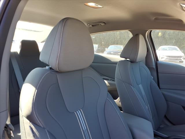 new 2026 Hyundai Elantra car