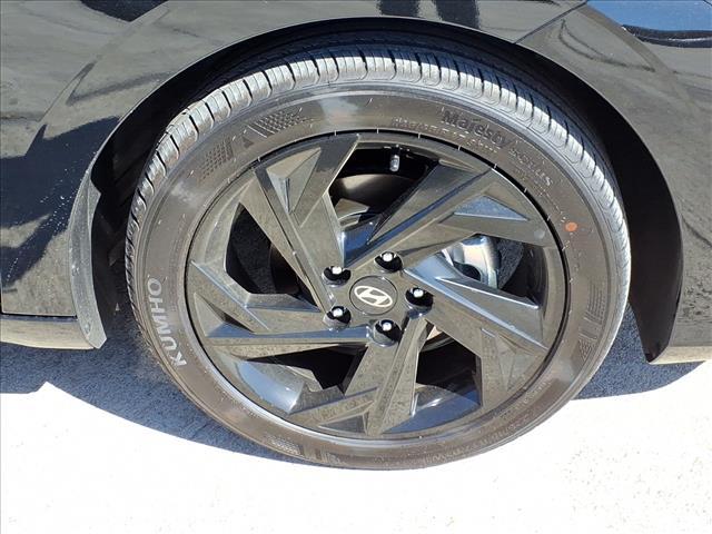 new 2026 Hyundai Elantra car