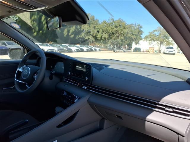 new 2026 Hyundai Elantra car