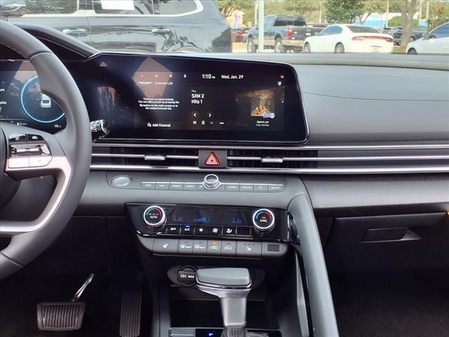 new 2025 Hyundai Elantra car, priced at $26,329