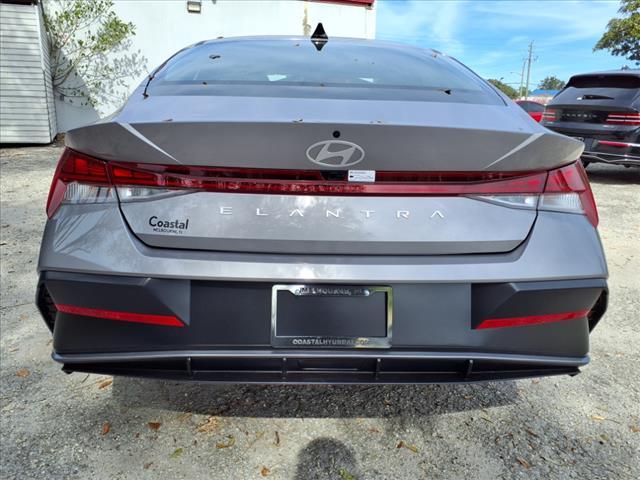 new 2025 Hyundai Elantra car, priced at $26,174