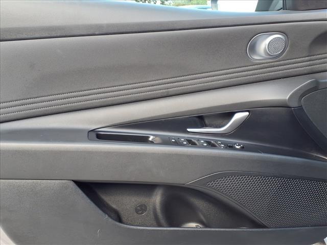 new 2025 Hyundai Elantra car, priced at $25,902