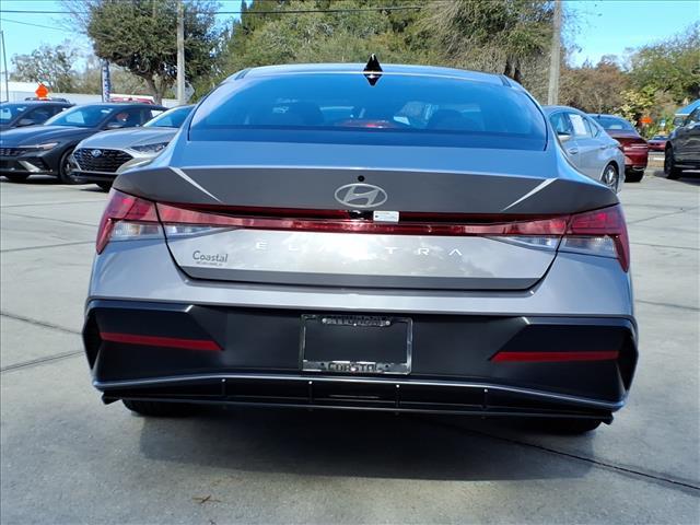 new 2025 Hyundai Elantra car, priced at $25,902