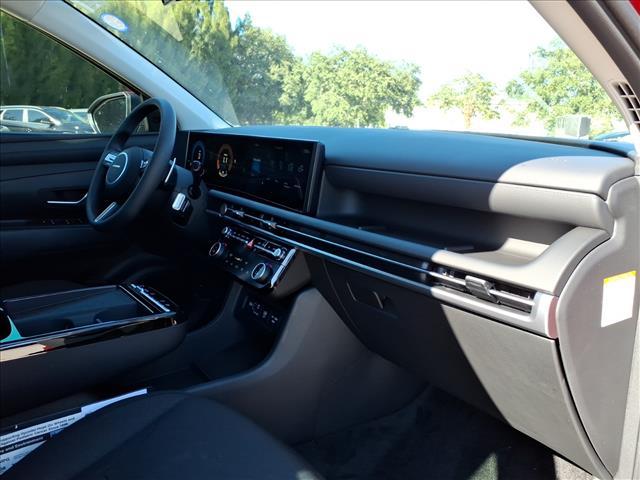 new 2026 Hyundai TUCSON Hybrid car, priced at $34,418