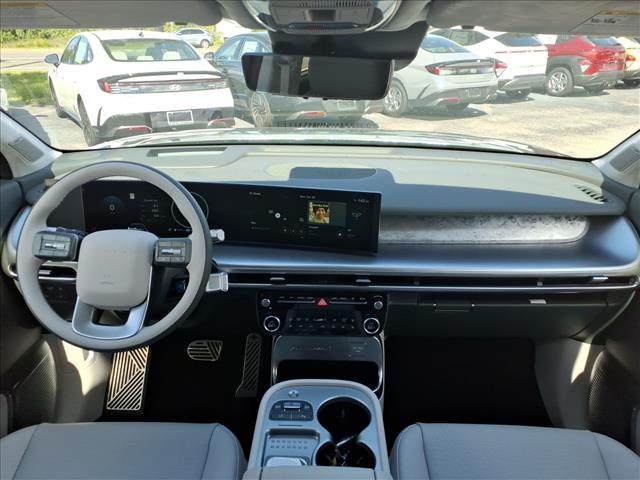 new 2026 Hyundai IONIQ 9 car, priced at $77,280